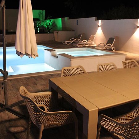 Holiday House Emjalemi Пула Экстерьер фото